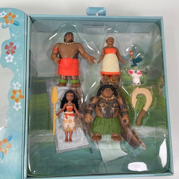 Disney Moana Classic Storybook Set - Picture 5 of 10